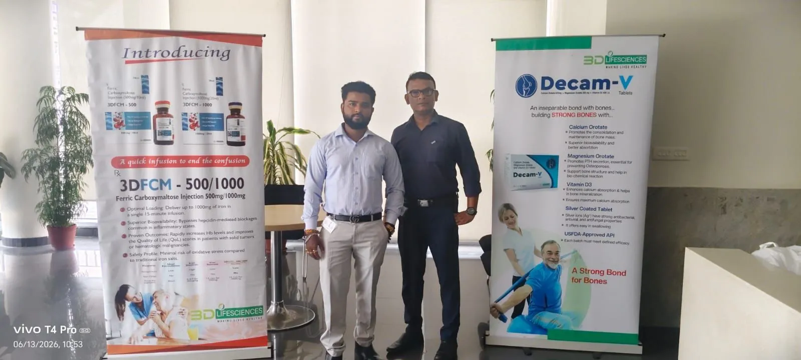 The 3D Lifesciences team presenting the 3DFCM and Decam-V ranges at a healthcare exhibition
